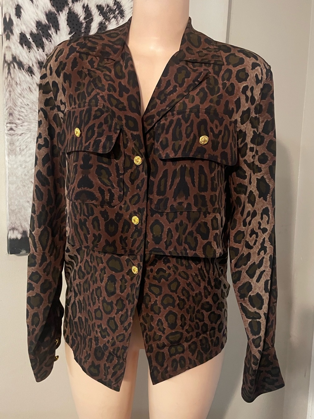 Vintage Paola Santini Silk Leopard Animal Print Button Front Women's Blouse 4